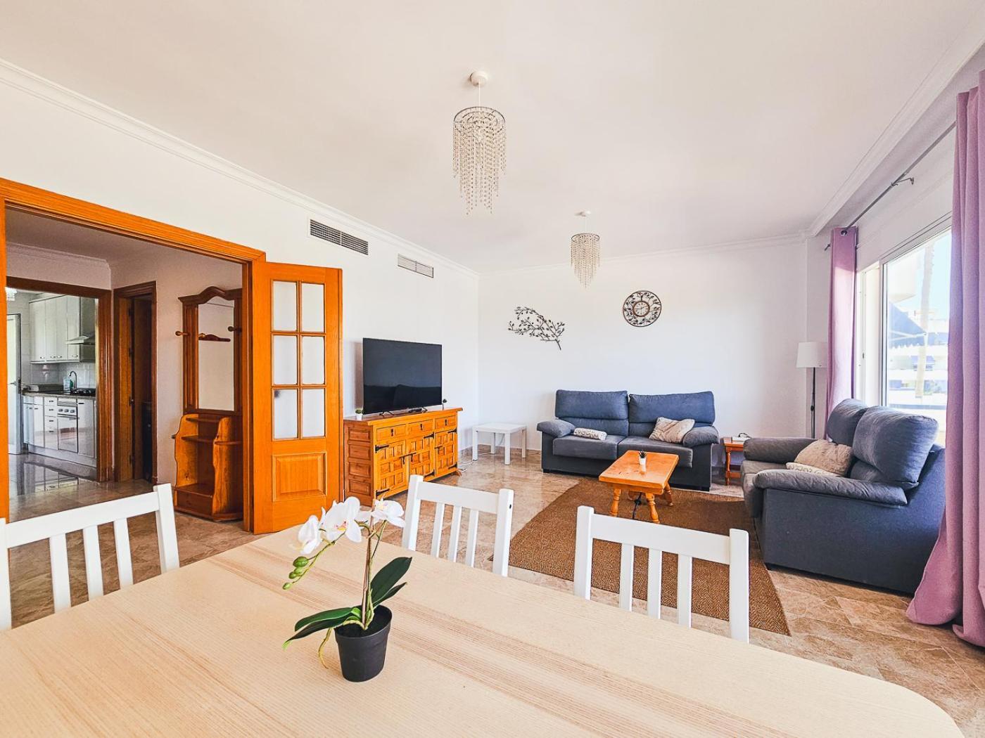 Rentaliday Mar Serena Los Cristianos (Tenerife)